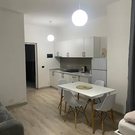 Apartman U Plaze, Durres *